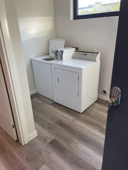 1-Bedroom With Cali King Size Bed In Σαν Ντιέγκο Εξωτερικό φωτογραφία